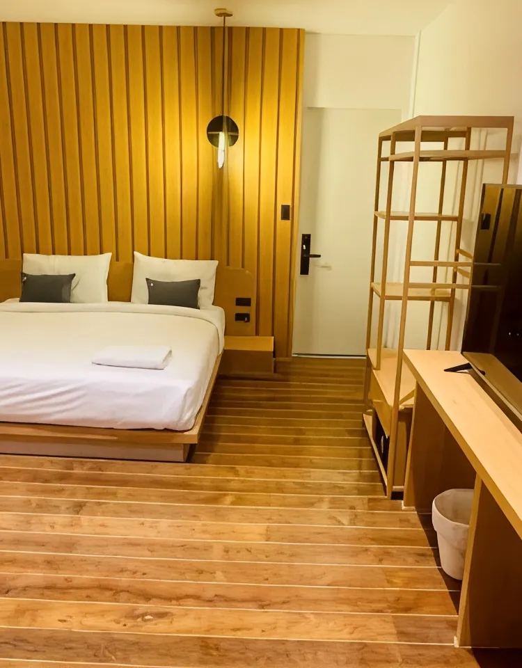 ห้องมาตรฐานพร้อมห้องน้ำส่วนตัว(เตียงใหญ่)