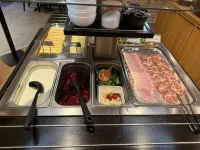 Rivers Hotel - breakfast