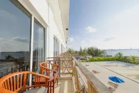 Hulhule Island Hotel - Romantic