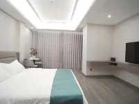 Dongli Star Business Apartment 라오핑 호텔