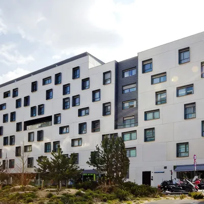 Residhome Paris Issy les Moulineaux Hotel berhampiran Muzium Marmottan-Claude Monet