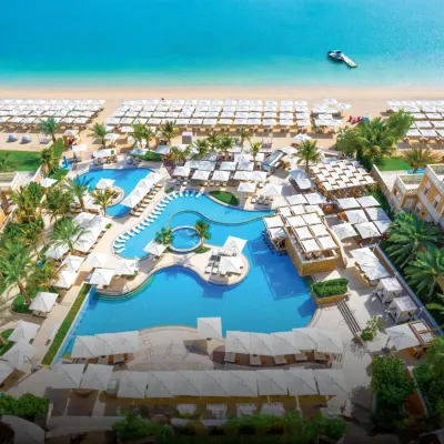 Grand Millennium Business Bay Hotels near Downtown Dubai