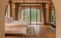 Toscana Valley Town Square Suites