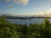 Couples Retreat, Panoramic Ocean Views, Free Kayaks & Paddle Boards Hotels in Coral Bay