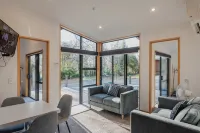 Little Birch - 2 bedroom retreat - Hot Springs