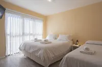 Rayentray Hostal Hotel di 