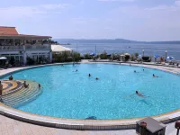 Hotel Katarina - Uima-altaat