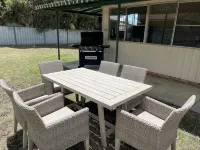Comfortable 2-Bedroom Home in Mudgee “Rest Easy Mudgee” - บังกะโล