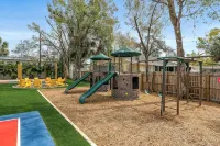 THE BEST Clearwater Private Resort! Heated Pool