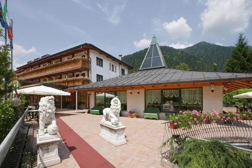 Hotel Centro Benessere Gardel - Pool