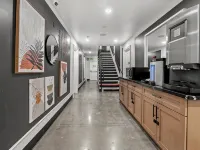 Le Bon Hotel Hollywood Hotels near Hollywood & Vine