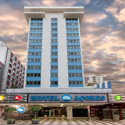 Hotel Dos Açores โรงแรมใกล้หาด Amores