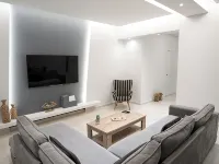 Luxury Apartment in Lamia Hotels in Lamia