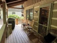 Creekside Cabin > 15min to Skiing, Hiking, & the Alpine Coaster > Pet-Friendly