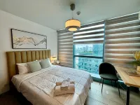 Aesthetic Modern Suite 1BR | One Uptown Residence - 2 étoiles