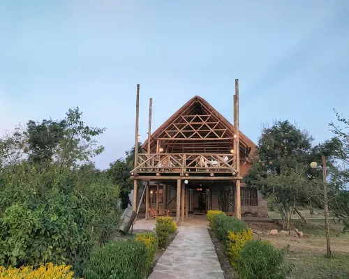 Engiri Game Lodge and Campsite Hoteles en Bunyaruguru