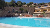 LH Hotel Pozzo Sacro - Beach