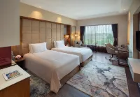 Taj Hotel & Convention Centre, Agra - piscina