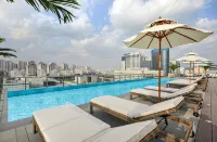 Hotel Skypark Central Seoul Pangyo - Pools