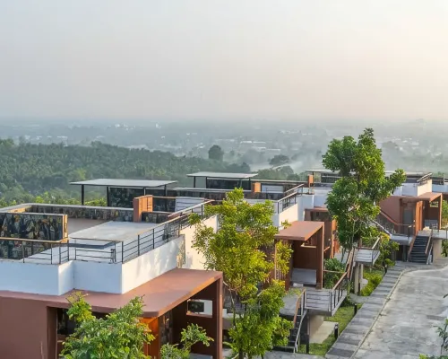 Sky Hill Villa Surattthani 鄰近波塔瓦寺的酒店