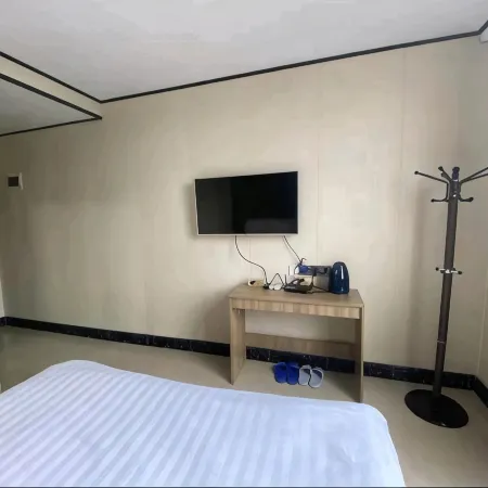 Kangkang Express Hotel
