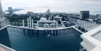 The Hill Residence - مسبح