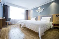 Chuxing Xinxuan Hotel (Lichuan Central Passenger Transport Dongfangcheng)