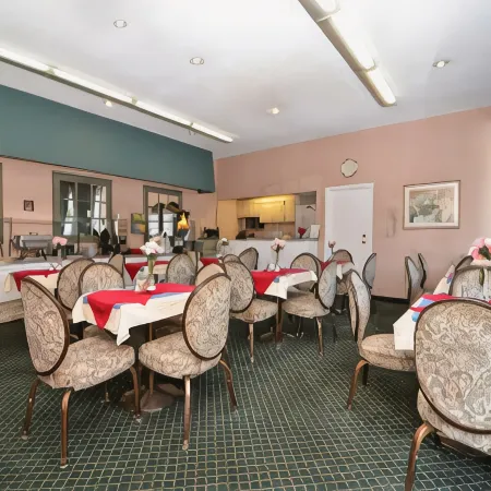 Days Inn & Suites by Wyndham Sunnyvale