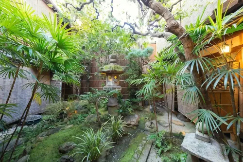 Izuyasu Traditional Kyoto Inn Serving Kyoto Cuisine