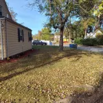 Cozy 5-bdrm hm, Loaded Kitchen, w/ Patio Deck & Grill, WiFi in pleasant Norfolk