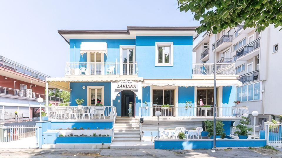 Hotel Lariana