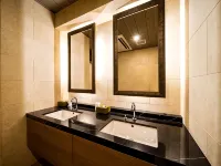 Super Hotel Premier Ginza - Hot Springs