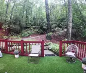 Creekside Hideaway: Private ,Sky Valley – Golf & Clubhouse Very Close