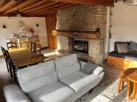 Spacious house ideally located. Confort + for 6 people, private parking