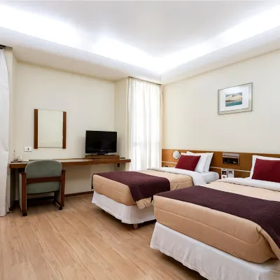 Nikkey Palace Hotel Hoteles cerca de Plaza de Liberdade