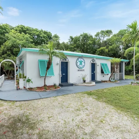 Charming and Cozy ,2/2 in Key Largo,Where Island Vibes and Adventures Await You.