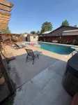 Charming 3-bedroom house with a ton of amenities. - 3-Star