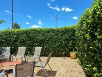 Mudgee Explorer Lodge.Owned by Mudgee Wine Explorer Tours - 조식 운영