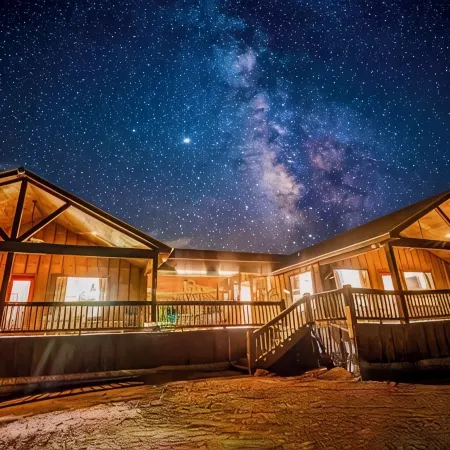 El Castell on the Llano River [Cabins C + D]