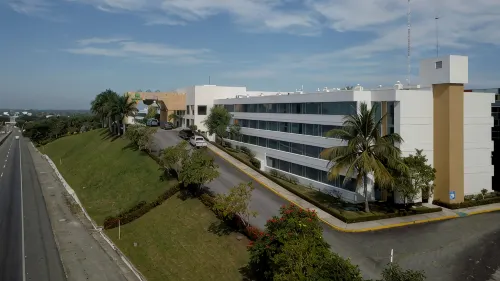Holiday Inn VILLAHERMOSA AEROPUERTO by IHG