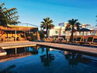 Seesoo Paros Beachfront Luxury Hideaway - Infinity Pools