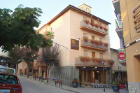 Hotel Ripoll - 3-Star