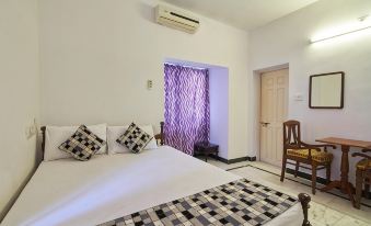Hotel White Rose