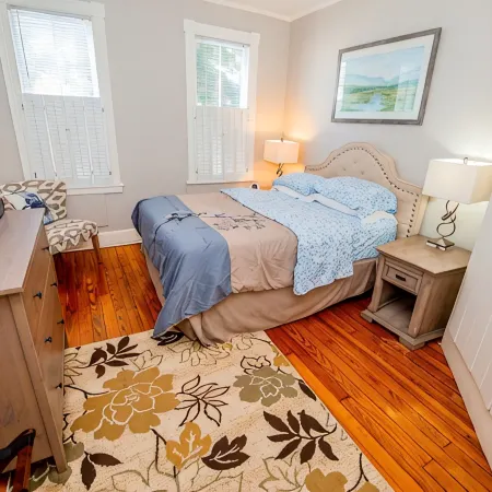 Cozy 1st Floor King George one bedroom apartment right across from USNA