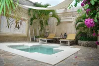 The Villa Luxury Suites Hotel - Villas