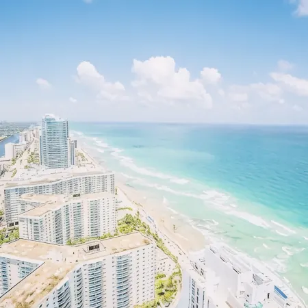 Free Beach Lounges, Umbrella and Free Parking in the Beautiful Oceanfront Condo