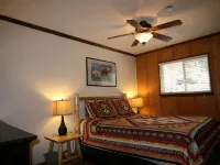 Across from Central Village/Slopes! AC 3BR MIDWEEK SPECIALS!!!  WIFI Hotels in Edray