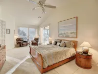 Sun Lakes Resort Style 55+Active Adult Water Front-  golf swim tennis and more! Hotels in Sun Lakes