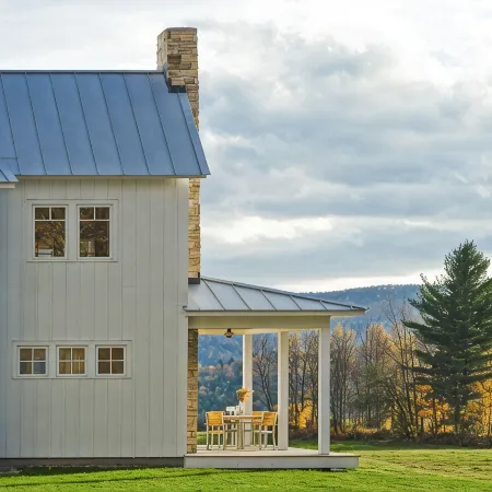 Modern Farmhouse on 25 Acres / Superb Views.