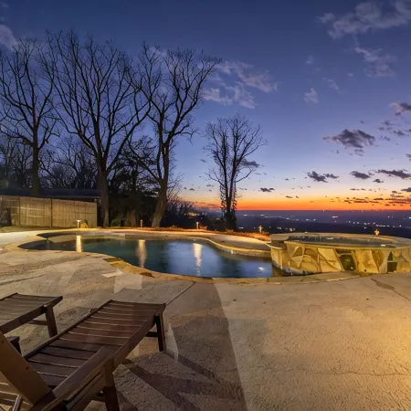 Cozy Cabin in Mentone -  Incredible Views - Swimming Pool - Hot Tub